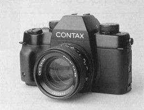 Зеркальный фотоаппарат Contax ST Зеркальная фотокамера Contax ST